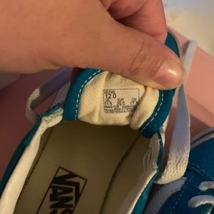 Kids vans suede teal blue shoes with box!